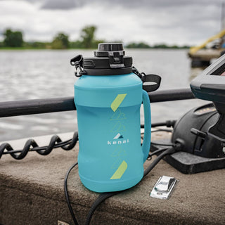 Grizzly & Kenai Collapsible 64oz Water Bottle