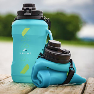 Grizzly & Kenai Collapsible 64oz Water Bottle