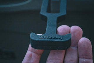 Grizzly Bear Claw Latch